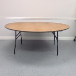 4. 6ft round table